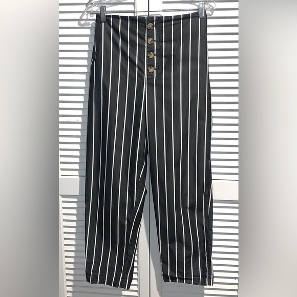 Who What Wear Black and white striped Women’s Pants Size 4 - Picture 2 of 8